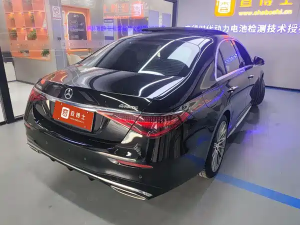 Mercedes-Benz S-Class 2022