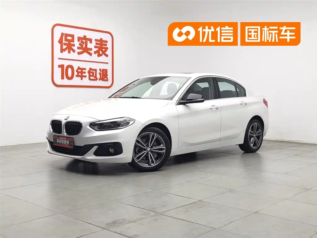 BMW 1 Series 2019 — фото 1