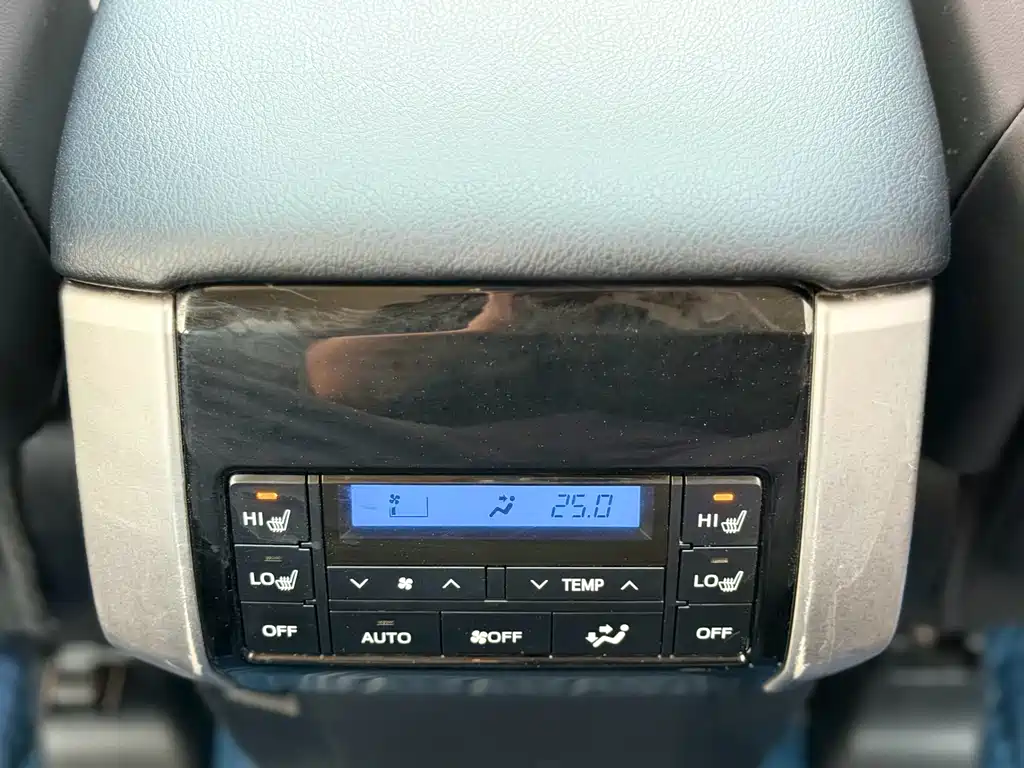 Toyota Prado 2018 — фото 13