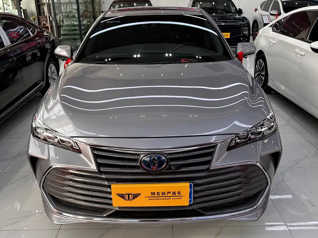 Toyota Avalon 2022 — фото 11