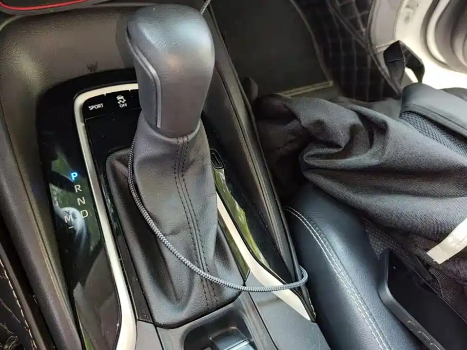 Toyota Corolla 2021 — фото 16