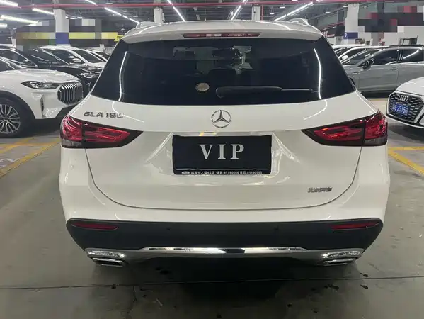 Mercedes-Benz GLA 2021