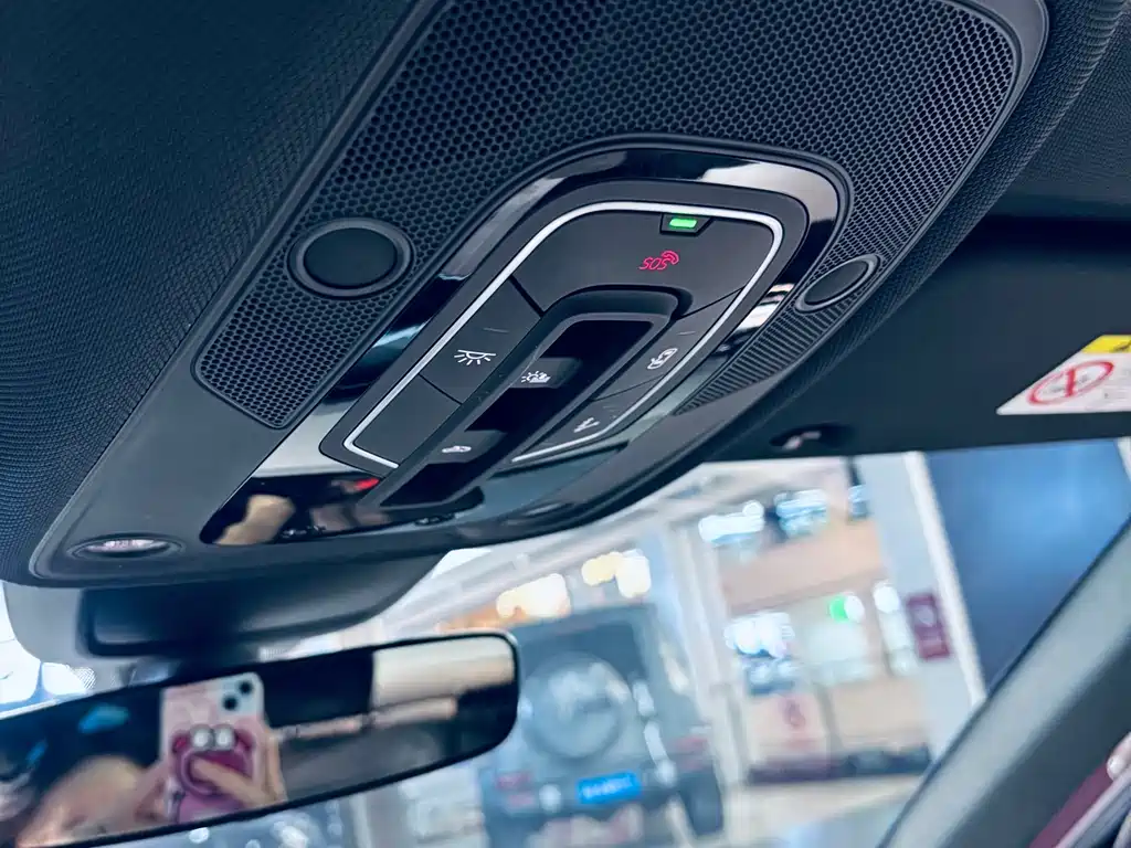 Audi A6L 2022 — фото 12