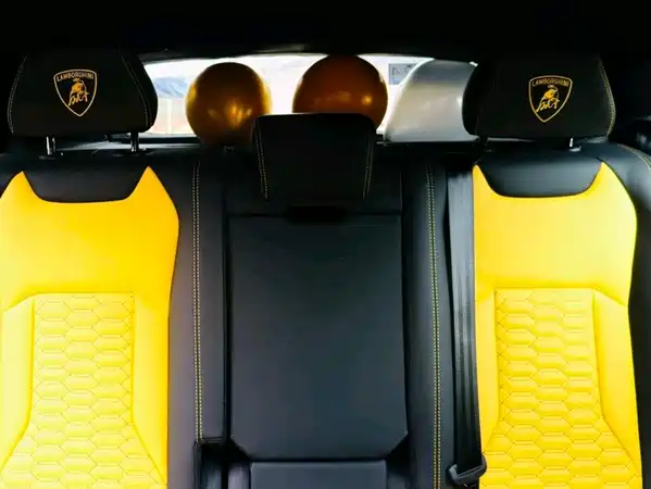Lamborghini Urus 2021