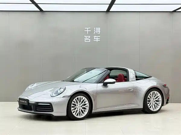 Porsche 911 2022