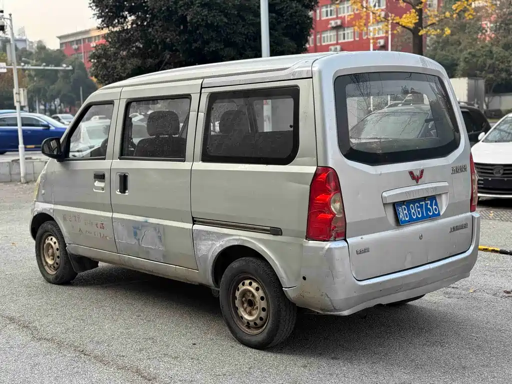 Wuling Rongguang 2014 — фото 6
