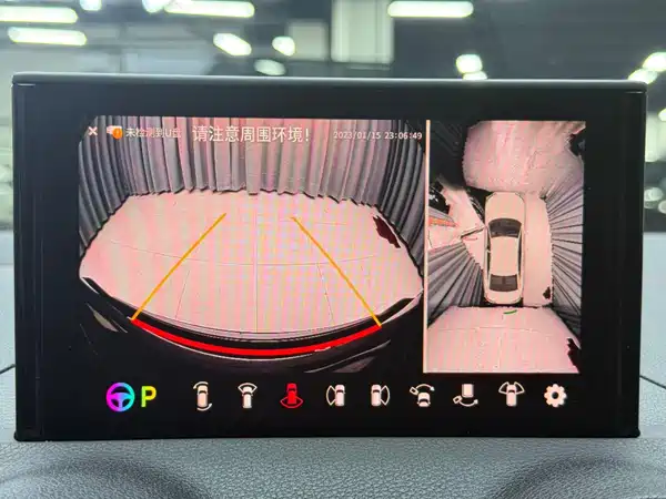 Audi Q2L 2022