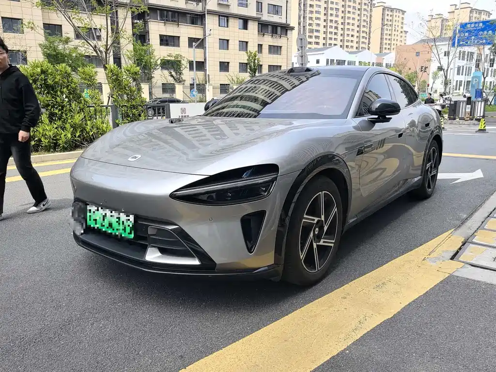 Xiaomi YU7 2025 — фото 1