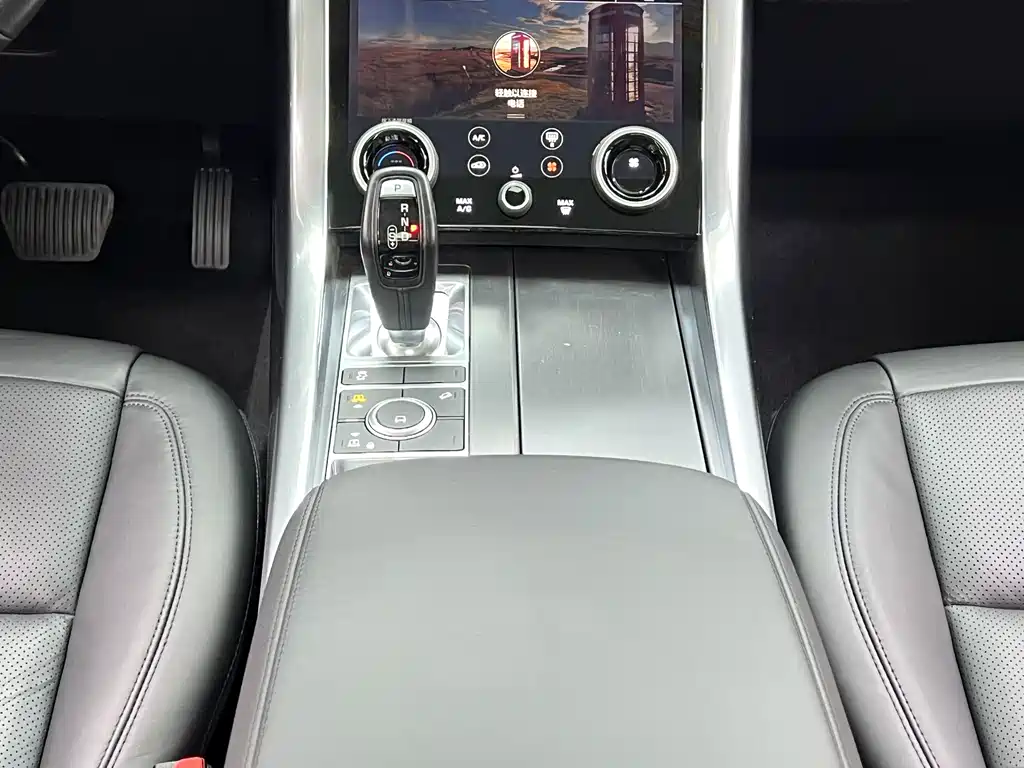 Land Rover Range Rover Sport 2020 — фото 24