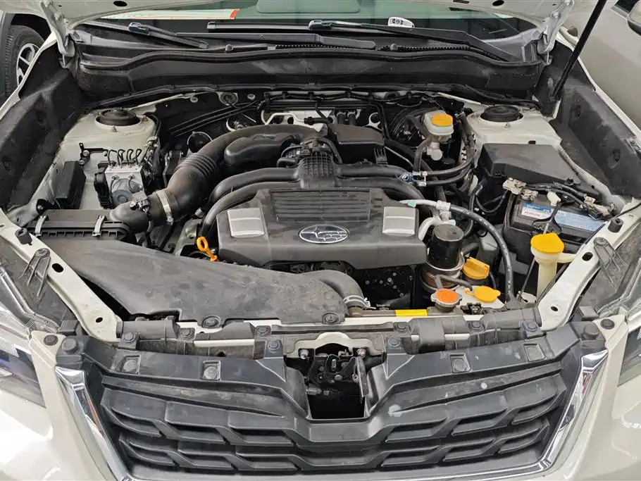 Subaru Forester 2018 — фото 10