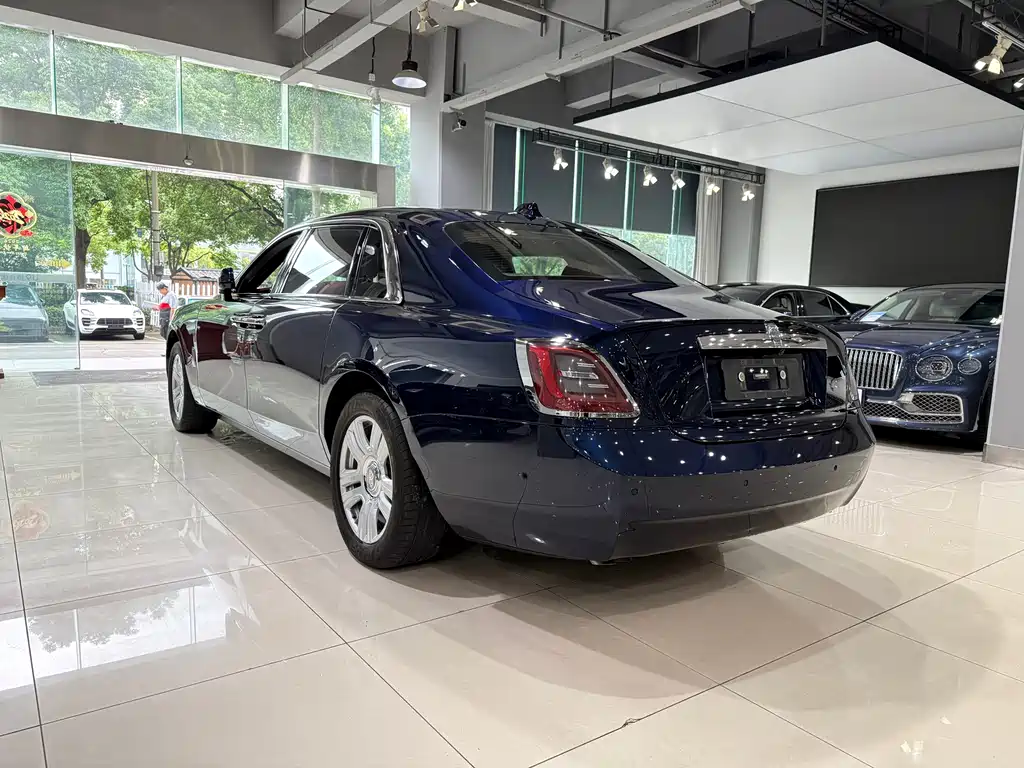 Rolls-Royce Ghost 2022