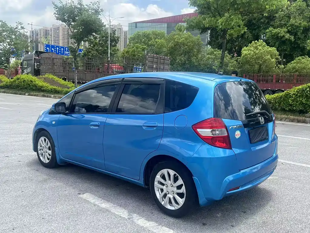 Honda Fit 2013 — фото 5