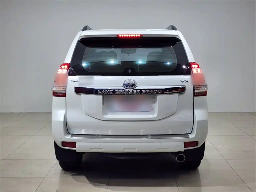 Toyota Prado 2016 — фото 24