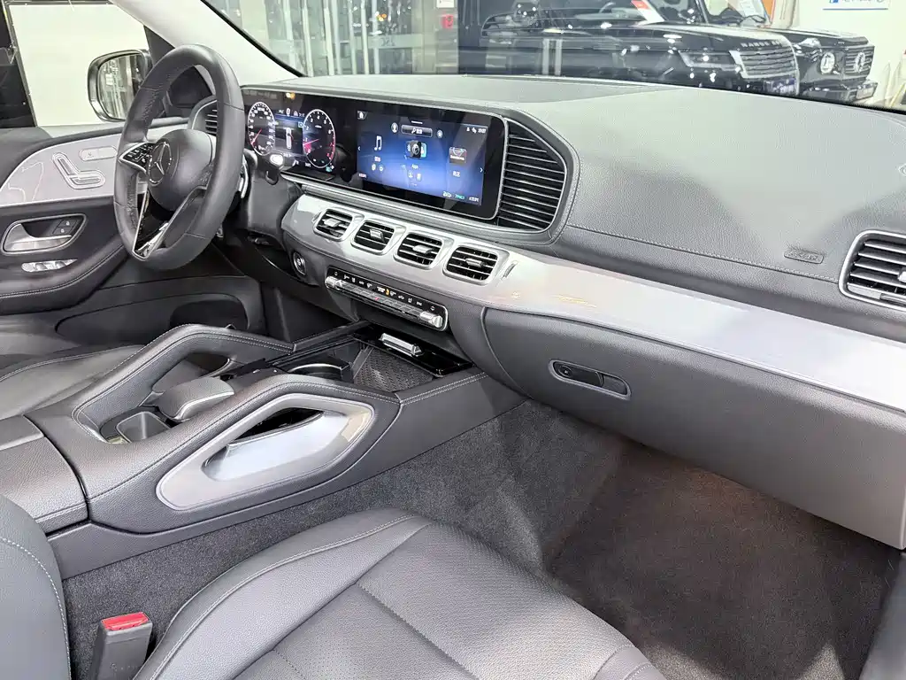 Mercedes-Benz GLE 2023 — фото 17