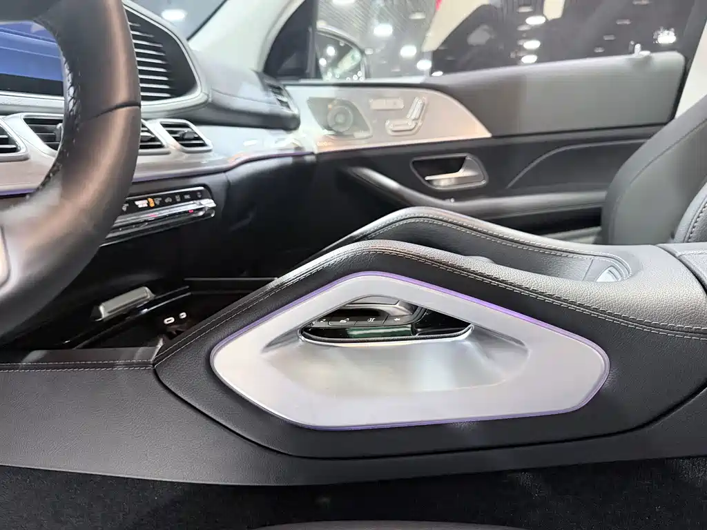 Mercedes-Benz GLE 2023 — фото 13
