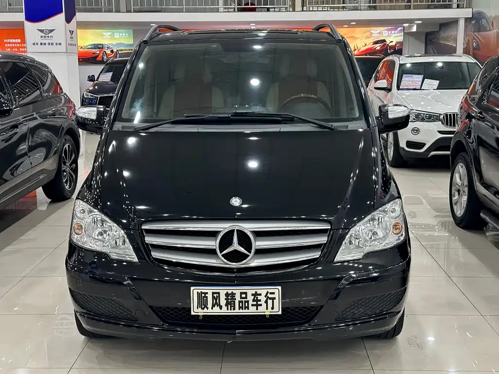 Mercedes-Benz Viano 2015 — фото 29