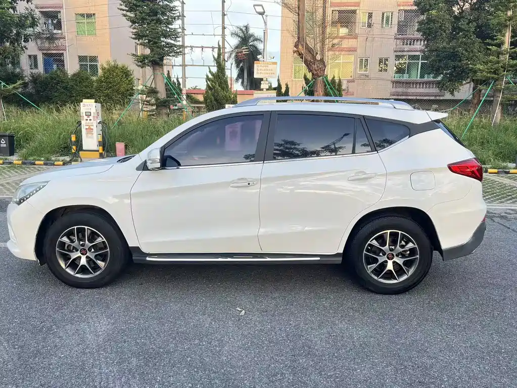 BYD Song 2017