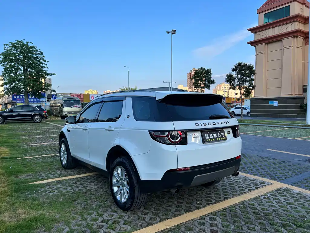 Land Rover Discovery Sport 2016 — фото 3