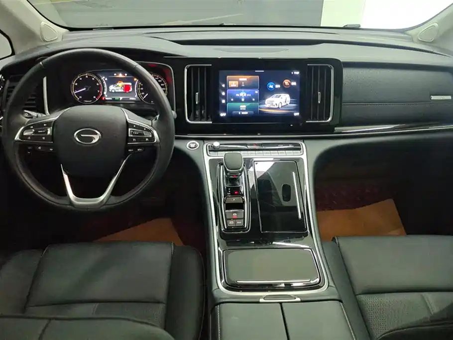 GAC Motor Trumpchi M8 2024 — фото 12