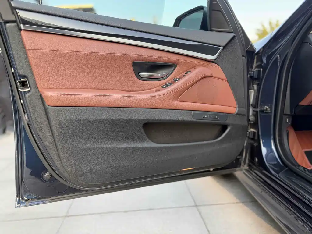 BMW 5 Series 2015