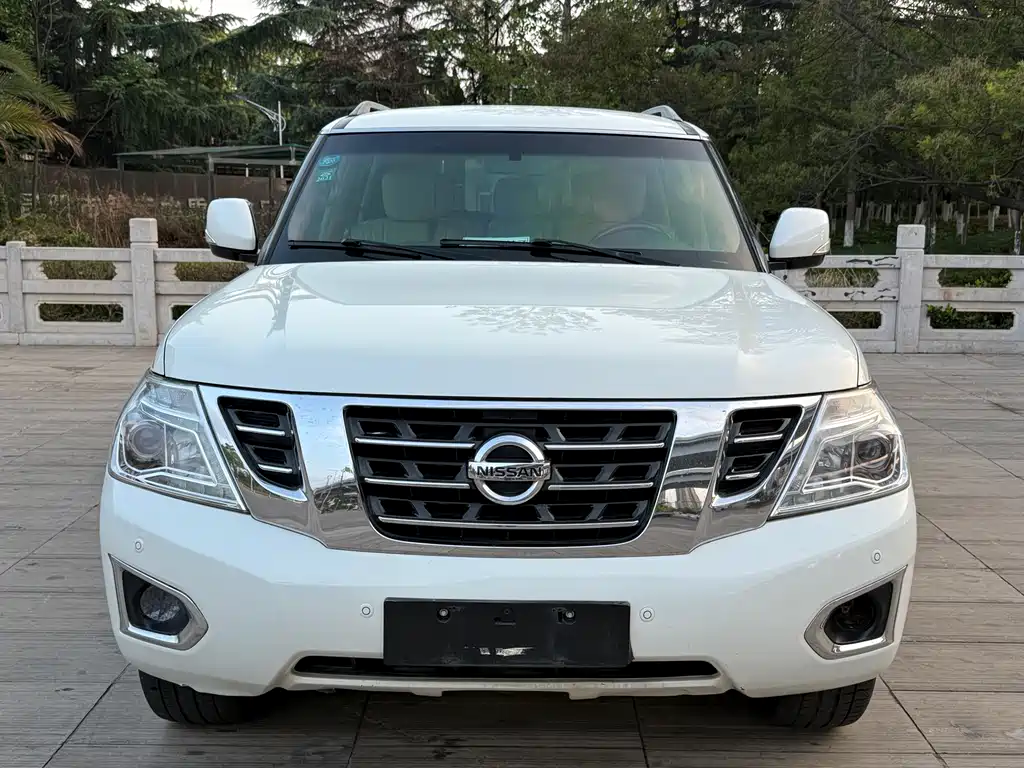 Nissan Patrol 2017 — фото 2