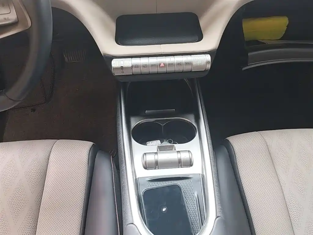 BYD Dolphin 2023 — фото 14