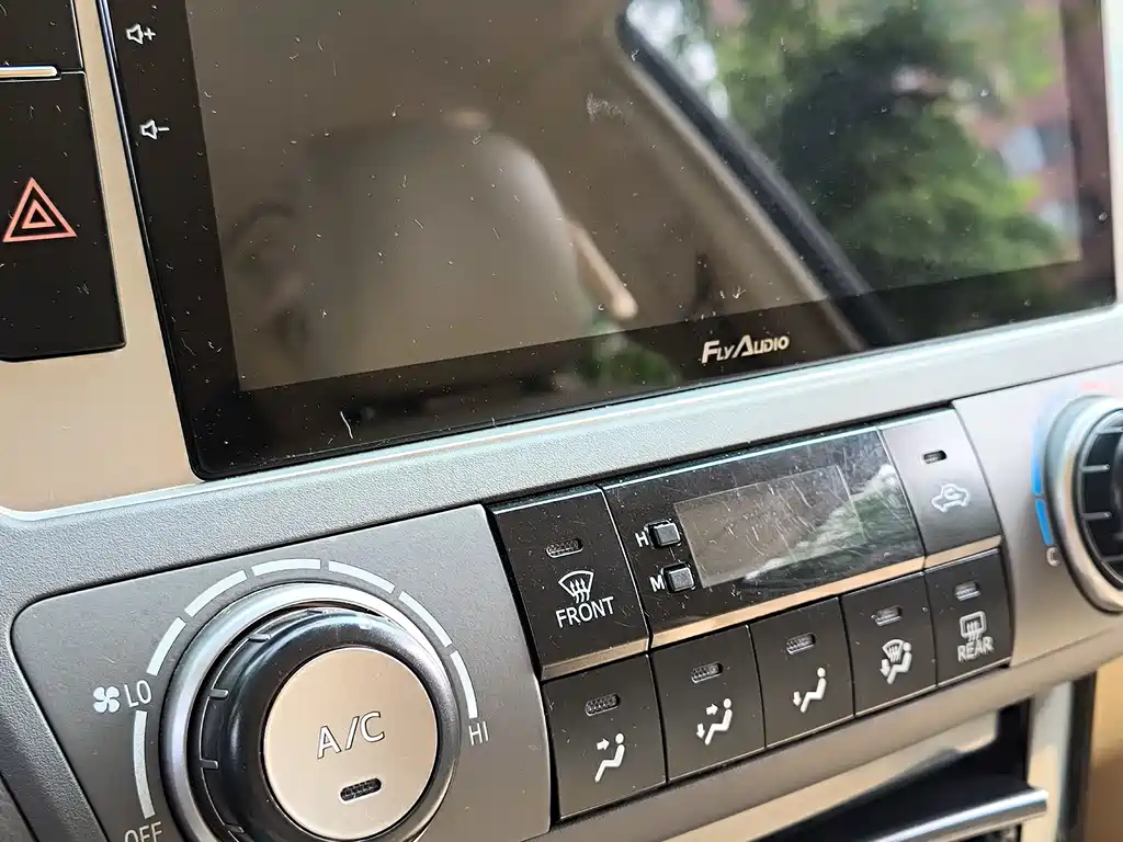 Toyota Prado 2017 — фото 23