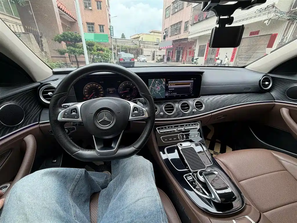 Mercedes-Benz E-Class 2017
