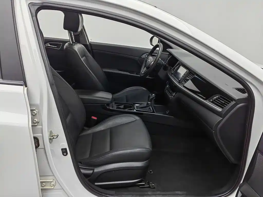 Hyundai Mistra 2018 — фото 23