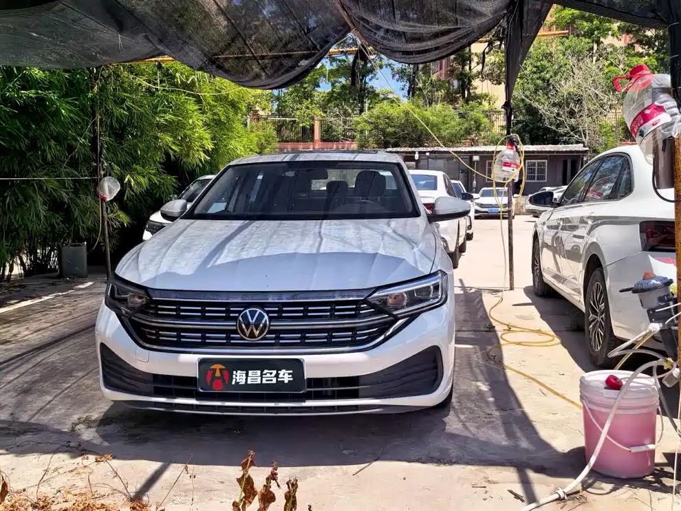 Volkswagen Sagitar 2024