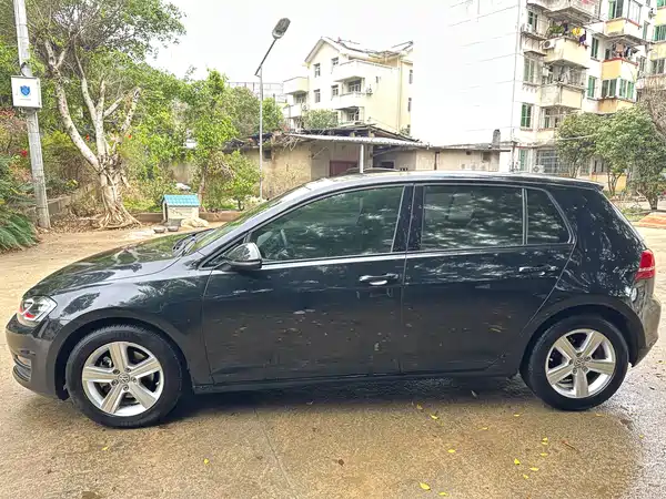 Volkswagen Golf 2015