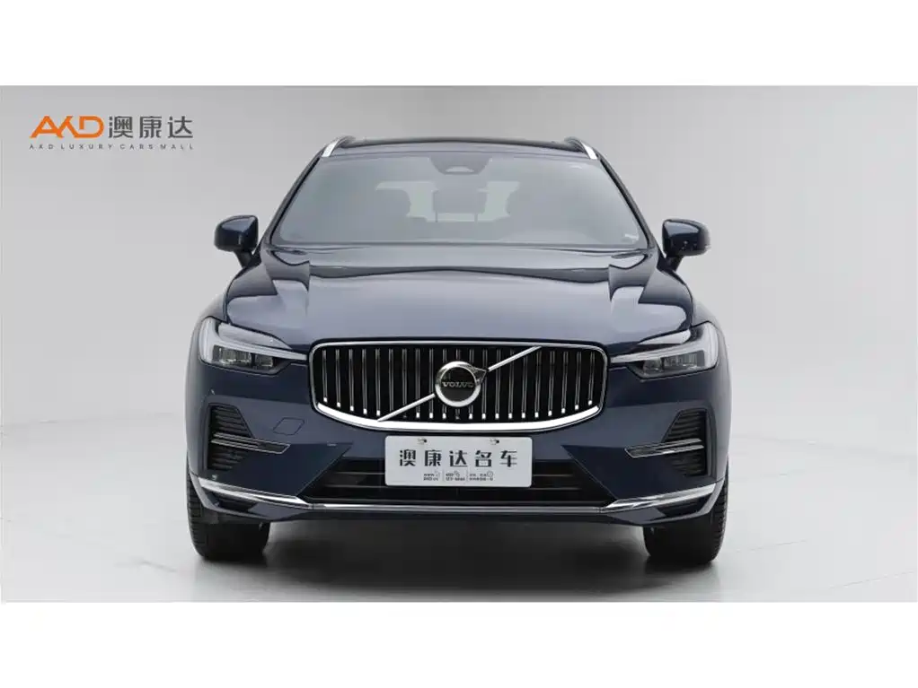 Volvo XC60 2024 — фото 2