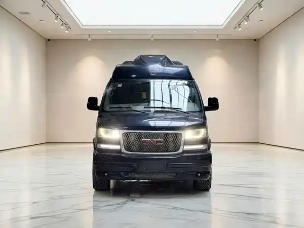 GMC SAVANA 2016