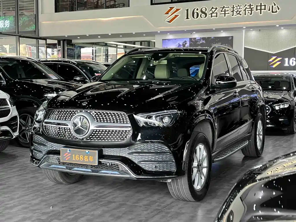 Mercedes-Benz GLE 2019 — фото 1