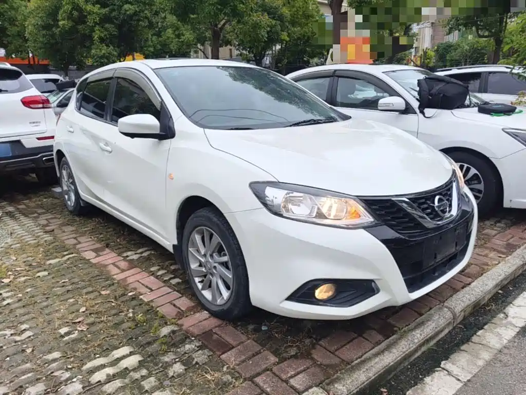Nissan Tiida 2019