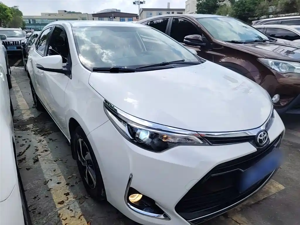 Toyota Levin 2017 — фото 4