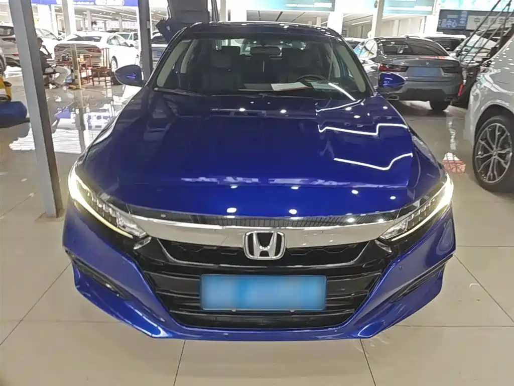Honda Accord 2018 — фото 3