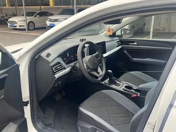 Volkswagen Lavida 2022