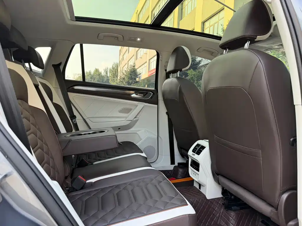 Volkswagen Tayron 2022 — фото 15