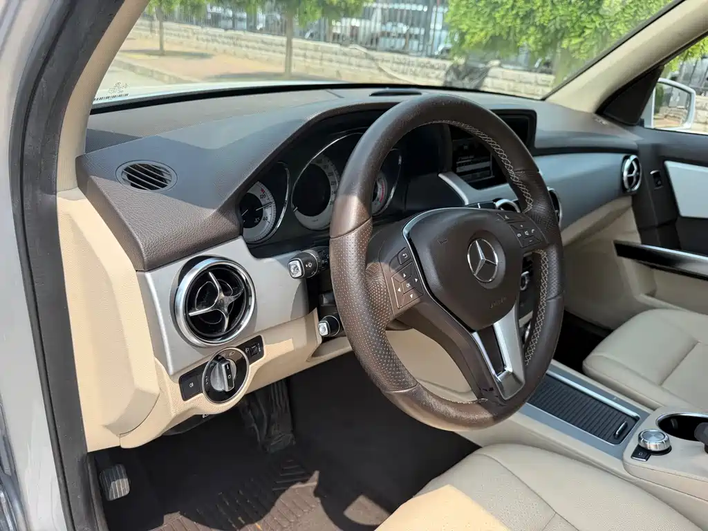 Mercedes-Benz GLK-Class 2013 — фото 10