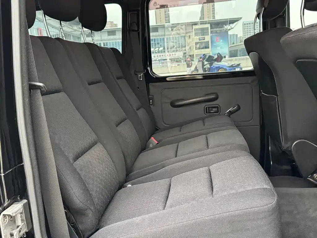 Mercedes-Benz G-Class 2018 — фото 17