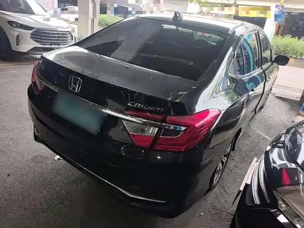 Honda Crider 2016