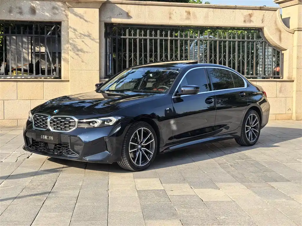 BMW 3 Series 2025