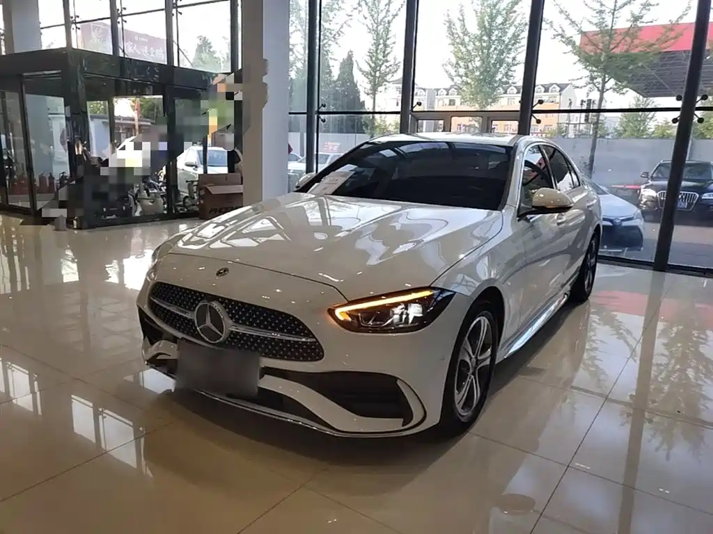 Mercedes-Benz C-Class 2022 — фото 1