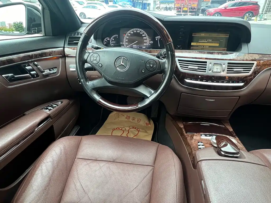 Mercedes-Benz S-Class 2011 — фото 25