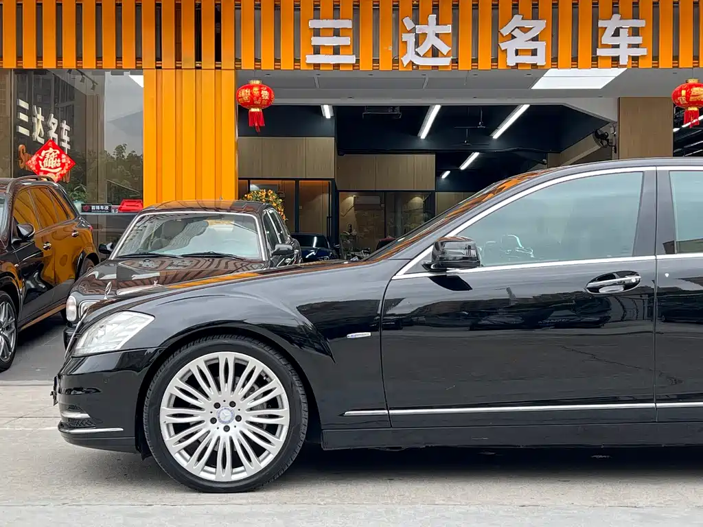 Mercedes-Benz S-Class 2011 — фото 13