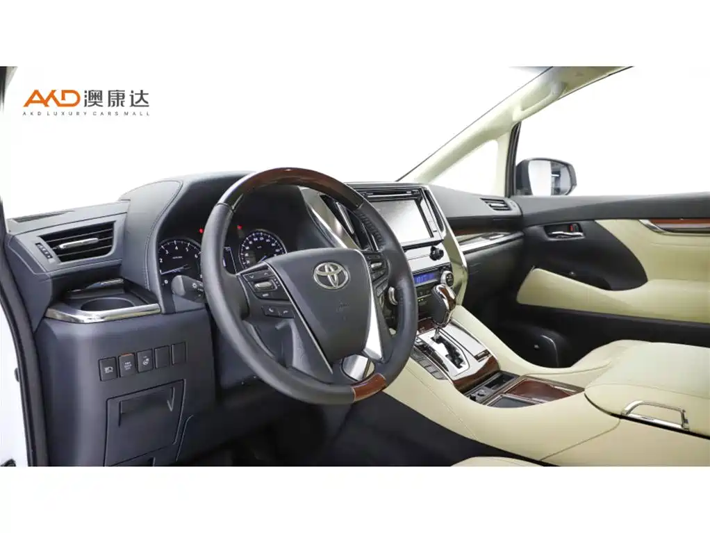 Toyota Alphard 2016 — фото 6