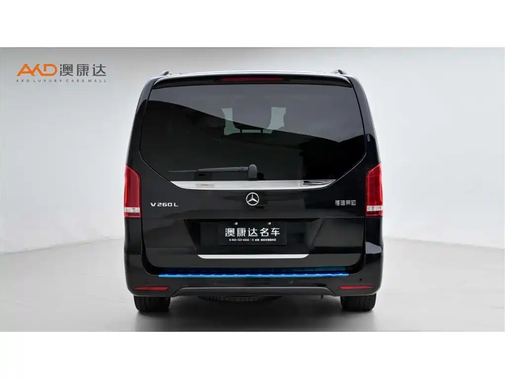 Mercedes-Benz V-Class 2023 — фото 4