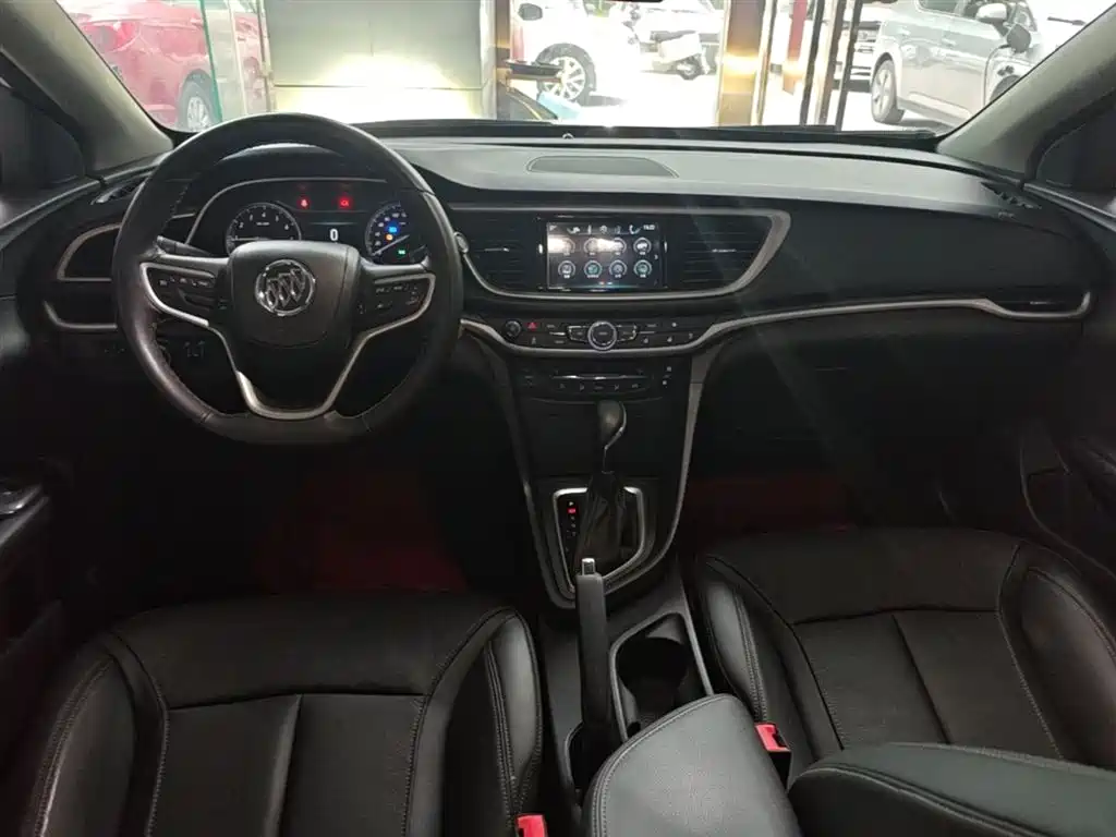 Buick Excelle 2020 — фото 10