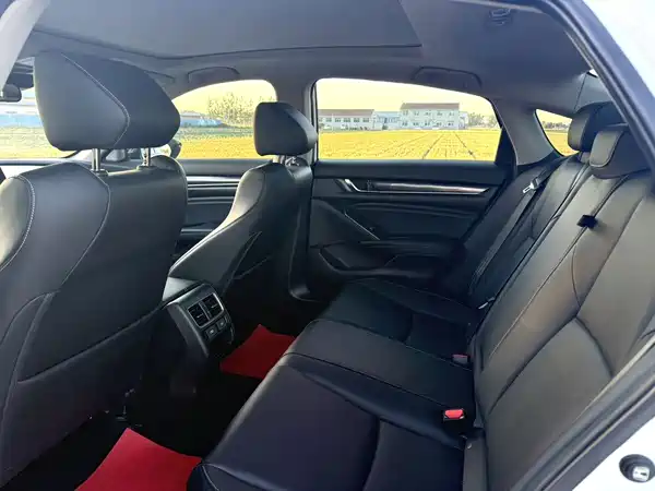 Honda Accord 2023